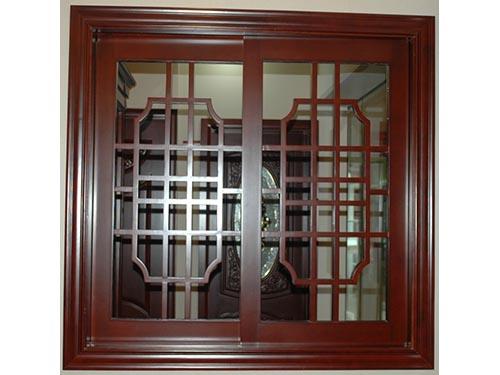 公司专业承接各种型材拉弯和门窗系列产品.